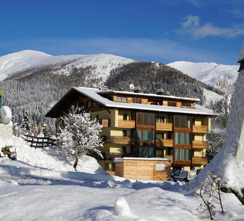Panorama Rosie Design Chalet Bad Kleinkirchheim Exteriör bild